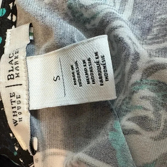 White House Black Market Green and black scroll print dress size small - Picture 8 of 9